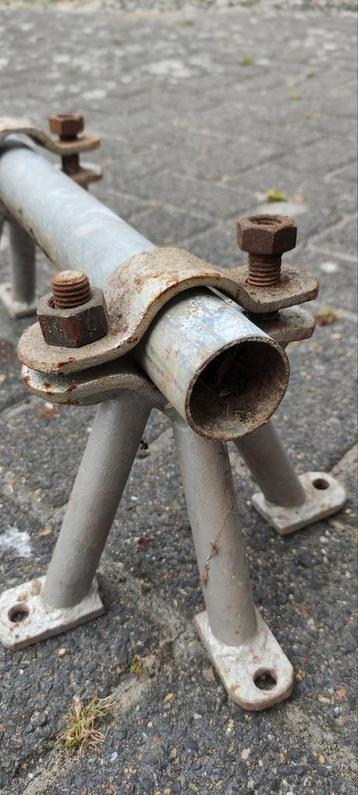 Antenne Muurbeugels - Steigerpijp 35-60mm beschikbaar voor biedingen