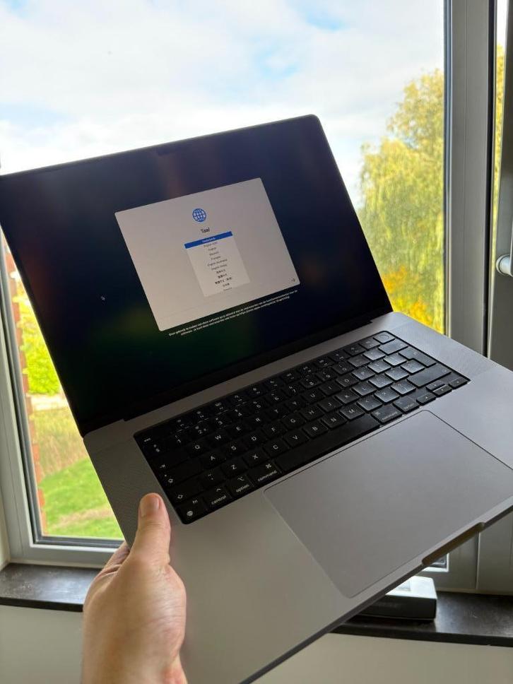 MacBook Pro (2023) - 16 inch - M2 - 16GB RAM - 512GB SSD, Computers en Software, Apple Macbooks, Zo goed als nieuw, MacBook Pro
