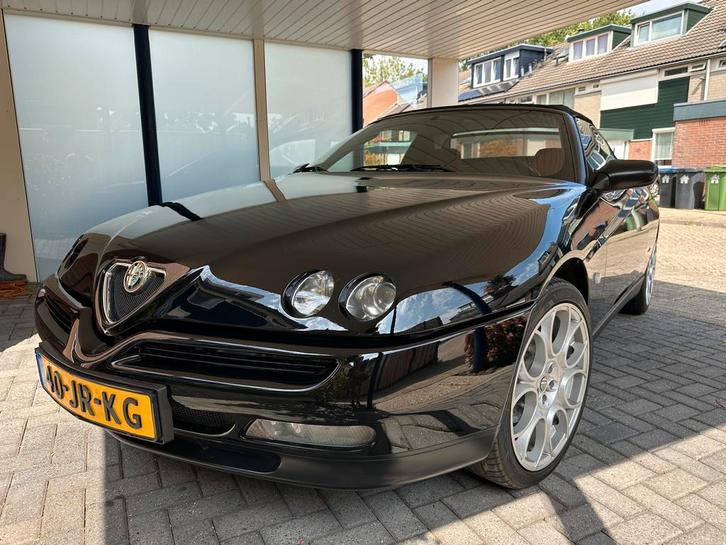 “LAATSTE WEEK”Alfa Romeo Spider 3.0 V6 type 916, Auto's, Alfa Romeo, Particulier, Spider, ABS, Airbags, Airconditioning, Bluetooth