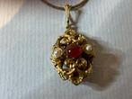 Antieke goudkleurige hanger en ketting met parels en steen, Ophalen, Overige materialen, Ketting, Verguld