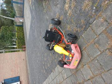 Hetschel kart met 125 cc ktm schakel blok in onderdelen  beschikbaar voor biedingen