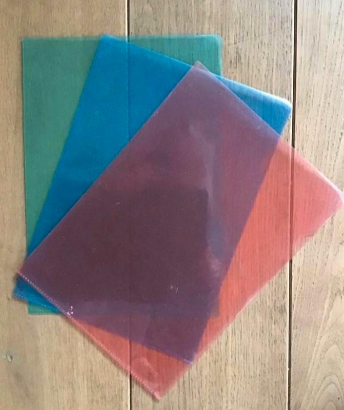 Veel L4 plastic insteekhoezen 3 kleuren, Diversen, Schoolbenodigdheden, Ophalen