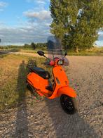 Vespa Sprint Hermes oranje ||4578KM|| NIEUWSTAAT, Fietsen en Brommers, Scooters | Vespa, Ophalen, Zo goed als nieuw, Vespa S