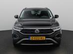 Volkswagen T-Roc 1.5 TSI Life Edition | 150 PK | Automaat |, Stof, 4 cilinders, Adaptive Cruise Control, Zwart