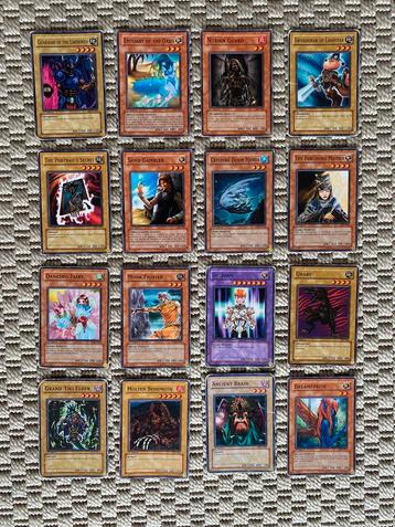 First Edition Yu-Gi-Oh kaarten set - Lightly Played beschikbaar voor biedingen
