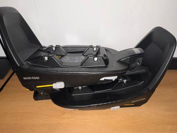 2x Isofix Base - Autostoel bevestiging beschikbaar voor biedingen