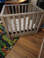 Box met boxmatras, Ophalen, Zo goed als nieuw