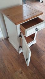 Grenen opbergkastje, Ophalen, Minder dan 50 cm, Gebruikt, 1 of 2 laden