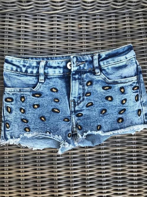 superleuk kort spijkerbroekje (Tuble 'n Dry) 134/140, Kinderen en Baby's, Kinderkleding | Maat 134, Zo goed als nieuw, Meisje