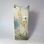 Antieke vaas, art deco stijl, met aparte kartelrand, Ophalen of Verzenden