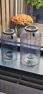 Twee mooie windlichten, Ophalen, Overige materialen, 25 tot 50 cm, Grijs