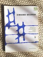 Zingend geloven  deel 5, Ophalen of Verzenden, Zo goed als nieuw, Religie en Gospel, Zang