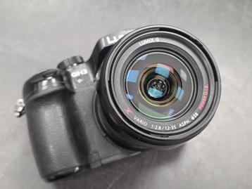 Panasonic LUMIX G X Vario 12-35mm/F2.8 met LUMIX GH3 body beschikbaar voor biedingen