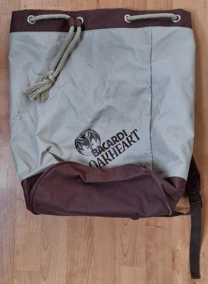 Bacardi Oakheart promo bag / army bag - IZGST - promotietas, Sieraden, Tassen en Uiterlijk, Tassen | Reistassen en Weekendtassen