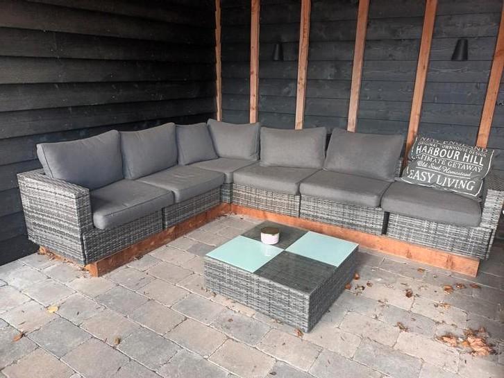 Mooie ruime loungeset VidaXL grijs met kussens, Tuin en Terras, Tuinsets en Loungesets, Gebruikt, Wicker, 5 zitplaatsen, Ophalen