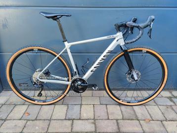 Nette Canyon Grail 6 AL gravelbike. Framemaat S (1.72-1.81m) beschikbaar voor biedingen