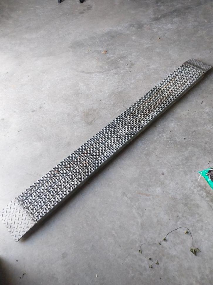 2 stuks Oprijplaat / Laadklep, Auto diversen, Aanhangers en Bagagewagens, Gebruikt, Ophalen of Verzenden