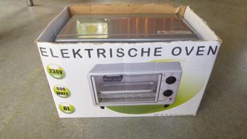 Handig elektrisch oventje voor op de camping of op kamers beschikbaar voor biedingen