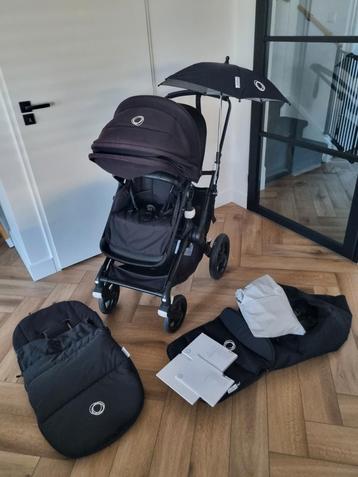 Bugaboo kinderwagen reiswieg Fox 2 met toebehoren boekjes beschikbaar voor biedingen