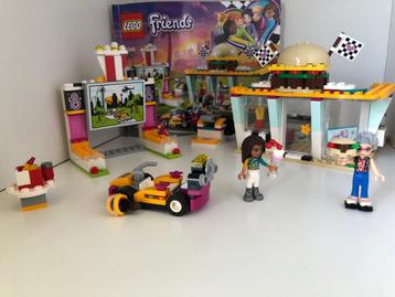 Lego Friends : Go-kart diner 41349