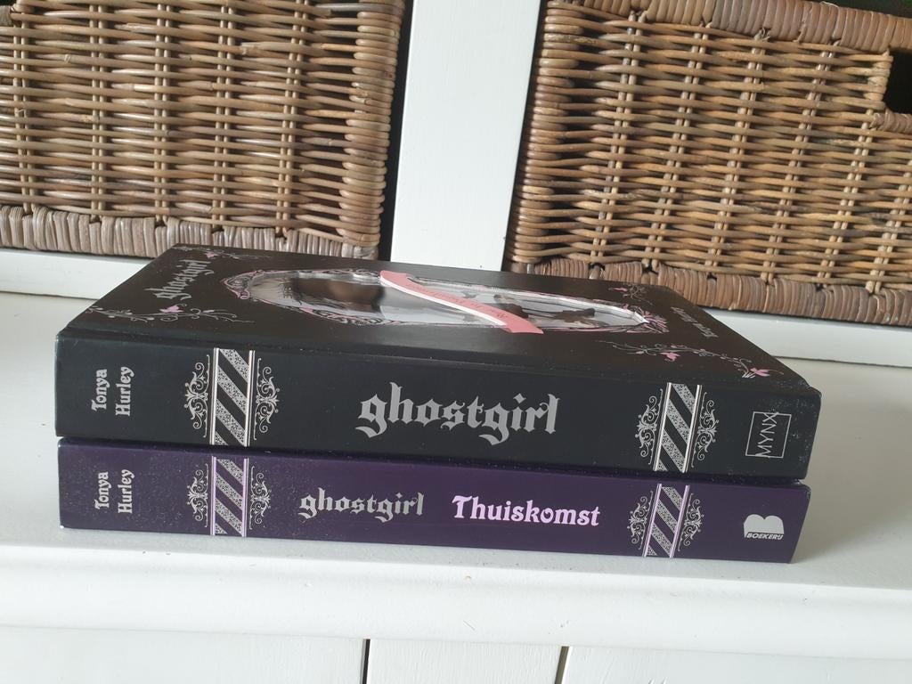 Tonya Hurley - Ghostgirl, Boeken, Ophalen of Verzenden, Gelezen