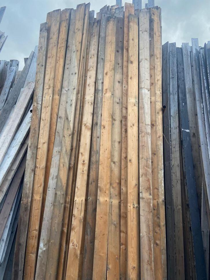 Sloopplanken, niet voorgesorteerd, planken div afm. € 10/m2., Doe-het-zelf en Verbouw, Hout en Planken, Gebruikt, Plank, Vuren