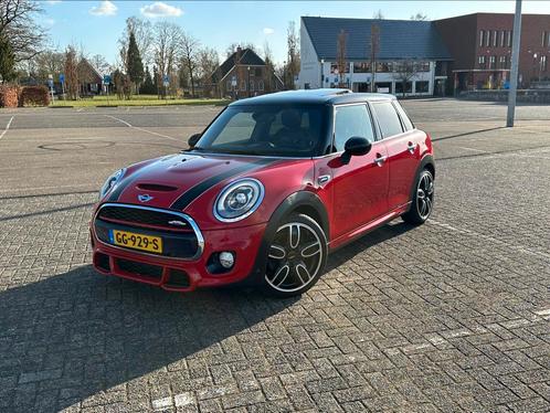 Mini 2.0 Cooper S 5D JCW Kit 210 PK, Auto's, Mini, Particulier, Benzine, D, Hatchback, Handgeschakeld, Origineel Nederlands, Rood