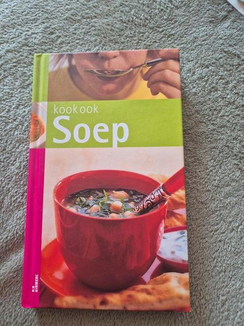 Soep, Boeken, Kookboeken, Zo goed als nieuw, Italië, Ophalen of Verzenden