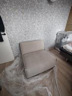 Brooklyn suede stoel + hocker, Huis en Inrichting, Banken | Sofa's en Chaises Longues, Ophalen of Verzenden, Zo goed als nieuw