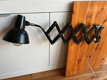 Vintage Stiletto Scheren Industriele Schaarlamp Jaren 90 beschikbaar voor biedingen