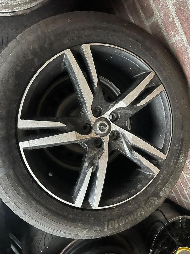 Reservewiel Volvo XC60, Auto-onderdelen, Banden en Velgen, Banden en Velgen, Zomerbanden, 19 inch, 235 mm, Personenwagen, Gebruikt