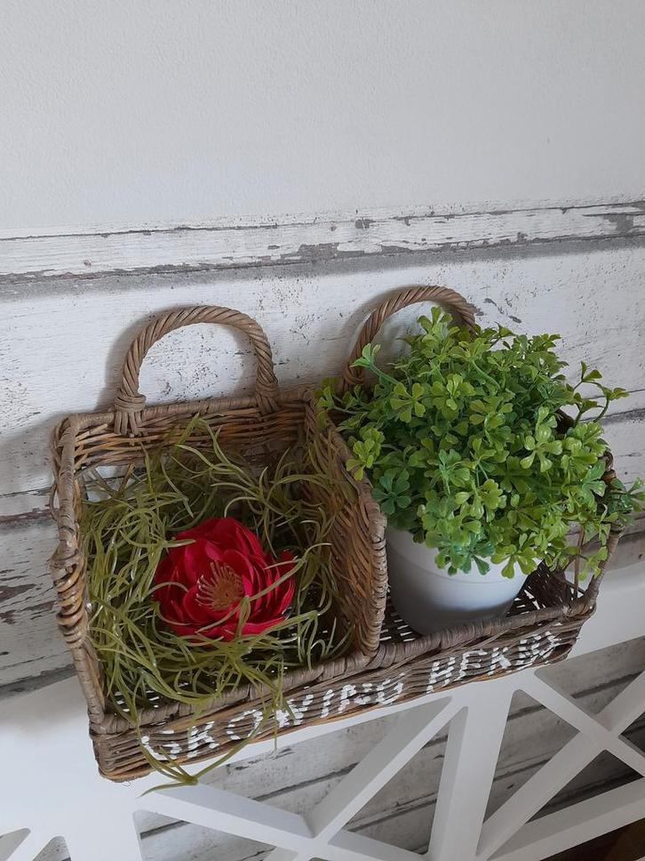 Rattan growing herbs mandje riviera maison & kunstinhoud, Huis en Inrichting, Woonaccessoires | Schalen en Manden, Rechthoekig