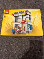 Lego 40305 - LEGO Brand Retail Store, Ophalen of Verzenden, Nieuw, Complete set, Lego