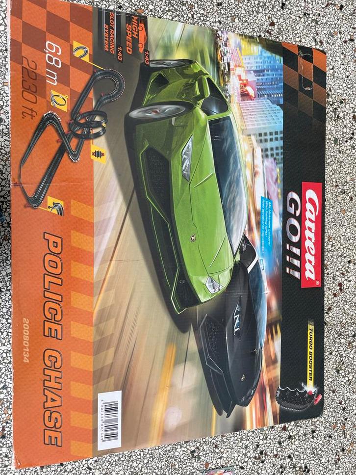 Carrera GO!!! Police Chase Racebaan, Kinderen en Baby's, Speelgoed | Racebanen, Gebruikt, Racebaan, Elektrisch, Carrera, Met looping