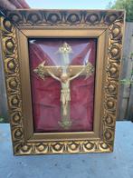 Muurhanger Jezus aan kruis - vintage, Antiek en Kunst, Antiek | Religie, Ophalen of Verzenden