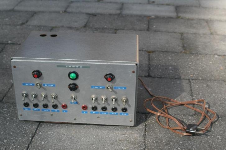 Zenervoeding voor toestellen (jaren 50), Antiek en Kunst, Antiek | Tv's en Audio, Verzenden