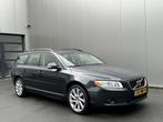 Volvo V70 2.4D Summum|Trekhaak|Dealer onderhouden|Leder|, Auto's, 15 km/l, Huisgarantie, 179 €/maand, Met garantie (alle)