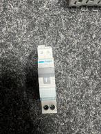 Hager en eaton B16 installatieautomaat 16A, Ophalen of Verzenden, Gebruikt, Schakelaar