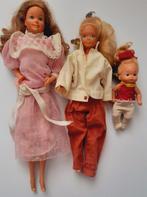 3 Barbie Mattel 1966, 1967, 1976 met kleding, Verzenden