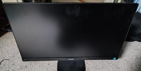 Philips monitor 24 Inch, Computers en Software, Monitoren, Gebruikt, 60 Hz of minder, HDMI, VGA, In hoogte verstelbaar, Draaibaar