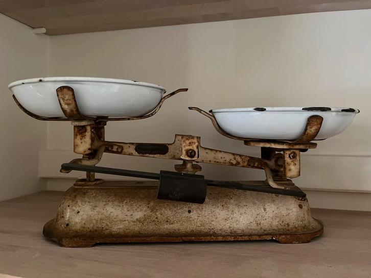 Vintage weegschaal, Antiek en Kunst, Antiek | Gereedschap en Instrumenten, Ophalen of Verzenden