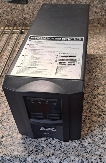 APC Smart-UPS 750VA - Noodstroomvoorziening beschikbaar voor biedingen