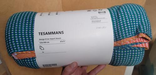 Tesammans x RAW Color IKEA limited edition plaid, Huis en Inrichting, Woonaccessoires | Plaids en Woondekens, Zo goed als nieuw