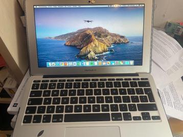 Macbook Air 2015 (11 inch) beschikbaar voor biedingen