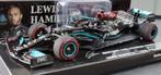 Minichamps Mercedes W12 #44 Lewis Hamilton 1:43 100th Pole, Nieuw, Ophalen of Verzenden, MiniChamps, Auto