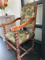 Antieke Stoel met Bloemmotief, Ophalen
