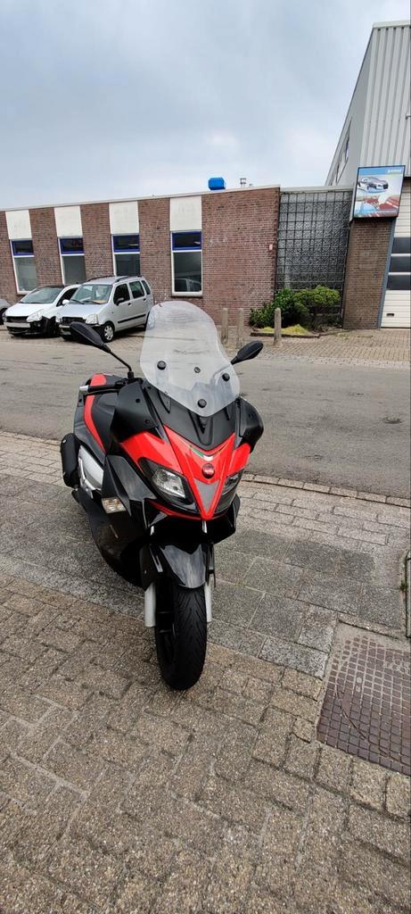 Motor scooter Aprilia SR 300 max, Motoren, Motoren | Aprilia, Particulier, Scooter, 12 t/m 35 kW, 1 cilinder, Ophalen