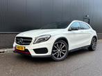 Mercedes-Benz GLA 250 211pk AMG Aut/pano/camera/groot navi, Auto's, 730 kg, 74 €/maand, 4 cilinders, Wit