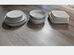 Serviesset servies borden Ikea wit, Huis en Inrichting, Keuken | Servies, Ophalen of Verzenden, Zo goed als nieuw, Bord(en), Overige stijlen