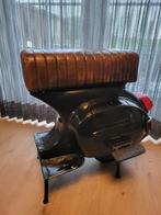 Unieke Vespa Scooter Barstoel, Ophalen, Zo goed als nieuw, IJzer